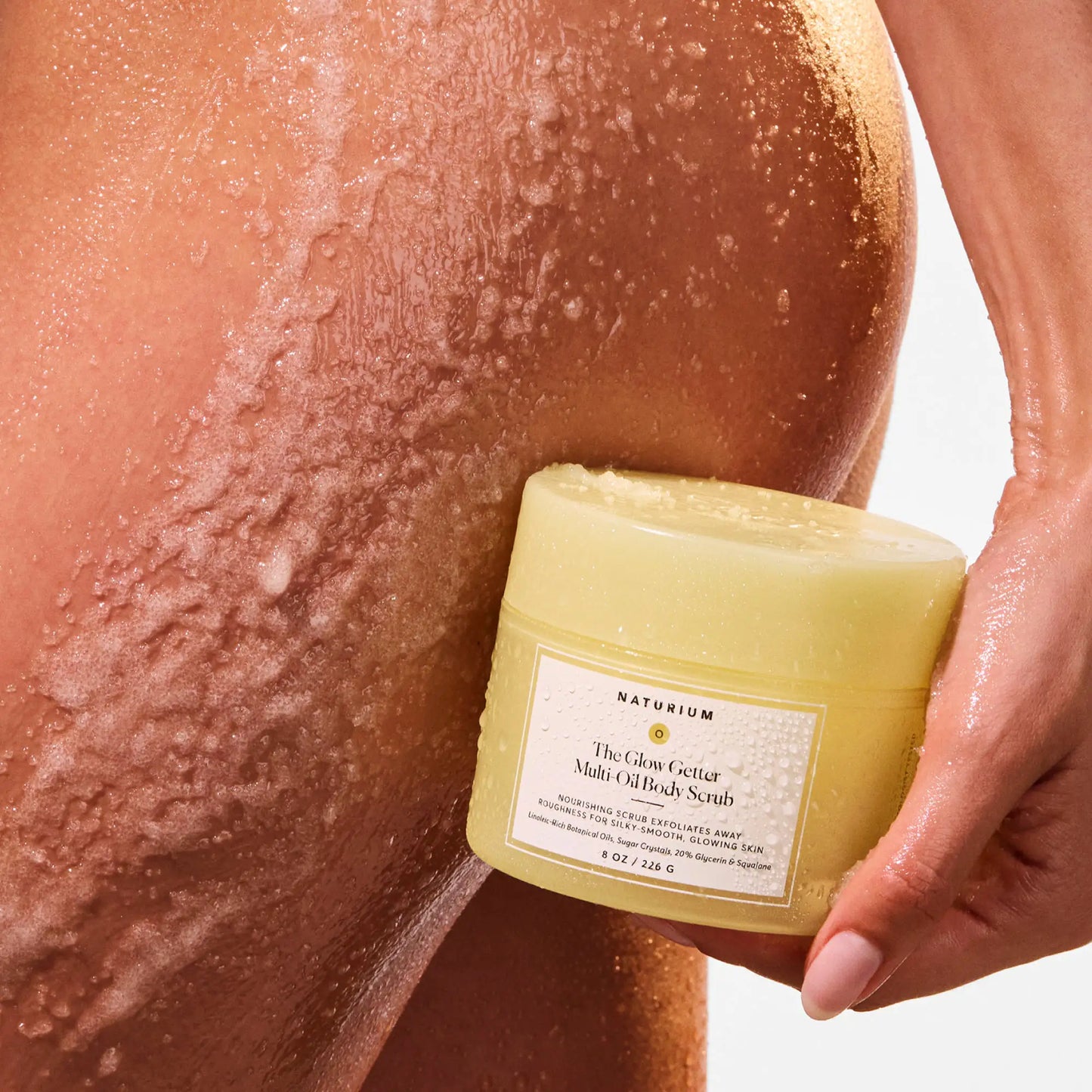 the-glow-getter-multi-oil-body-scrub-y4 NATR-40028-Alt-Image-The_Glow_Getter_Multi-Oil_Body_Scrub-07.webp