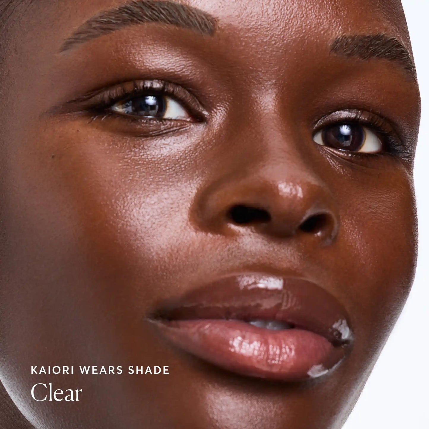 phyto-glow-lip-balm-clear-p2 NATR-60066-Alt-Images-Phyto-Glow-Lip-Balm-Clear-04.webp